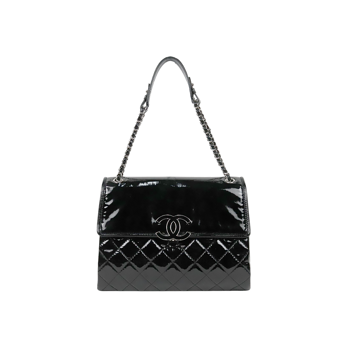 ITBB79QWW3RR Chanel Black Patent Hampton Shoulder Bag