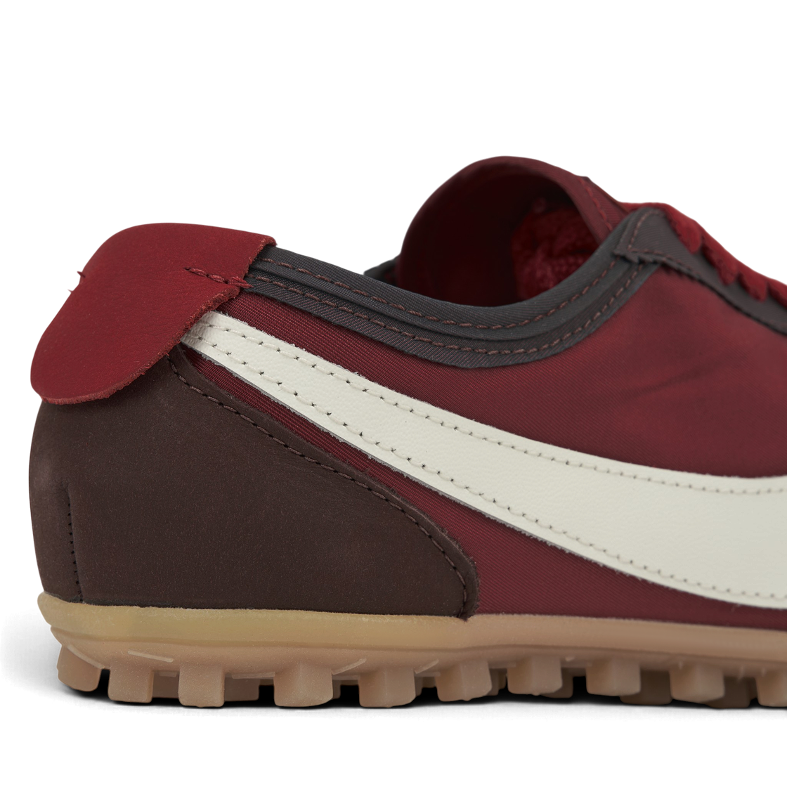 (W) 나이키 문 슈 미스틱 데이츠 터프 레드((W) Nike Moon Shoe Mystic Dates Tough Red) - 8