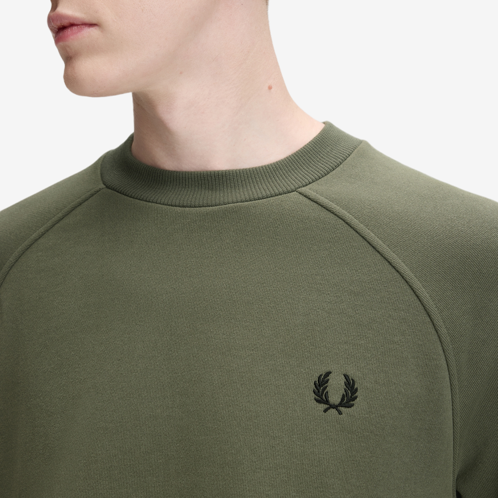 프레드페리 릴렉스드 팁드 크루넥 스웻셔츠 로렐리스그린(Fred Perry Relaxed Tipped Crewneck Sweatshirt Laurel Wreath Green) - 5