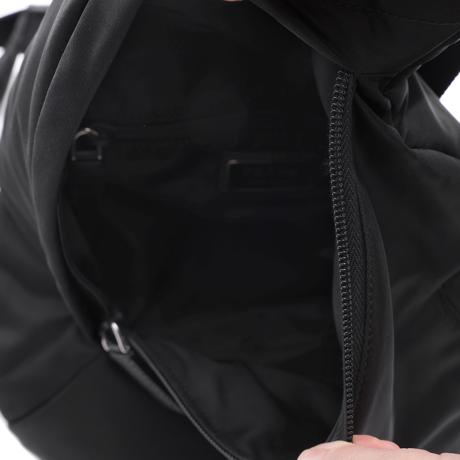 [15% 쿠폰] 프라다 리나일론 앤 레더 백팩 블랙([15% 쿠폰] Prada Re-Nylon and Leather Backpack Black) - 6
