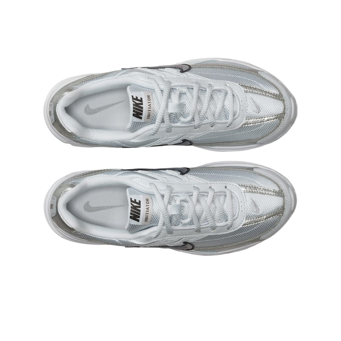 (W) 나이키 이니시에이터 프리미엄 퓨어 플래티넘 메탈릭 실버((W) Nike Initiator Premium Pure Platinum Metallic Silver) - 2