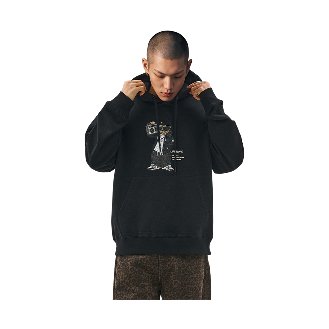 라이프워크 붐박스 힙독 아플리케 후드 티셔츠_LW263HD107(Lifework Boombox Hipdog Applique Hoodie T-shirt_LW263HD107) - 2