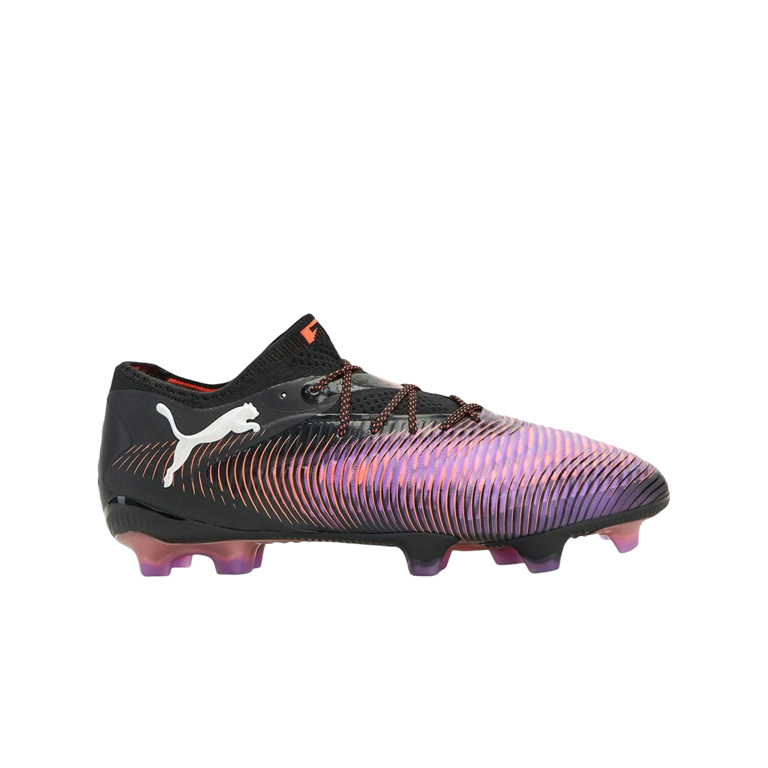 108361-01 Puma Future 8 Ultimate Low FG Black Whtie