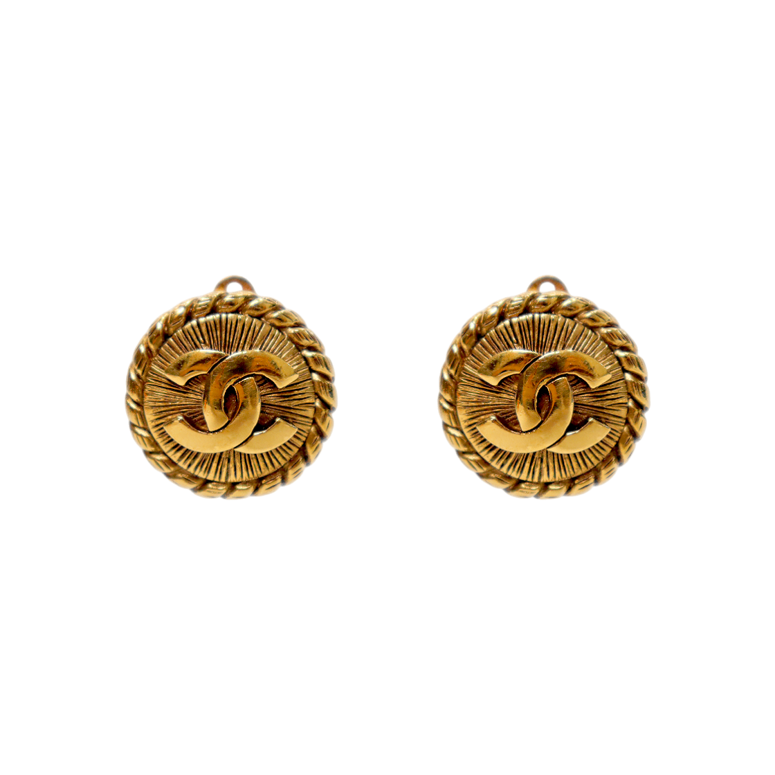 IT3OQOJ87LP5 Chanel Round CC Gold Earrings