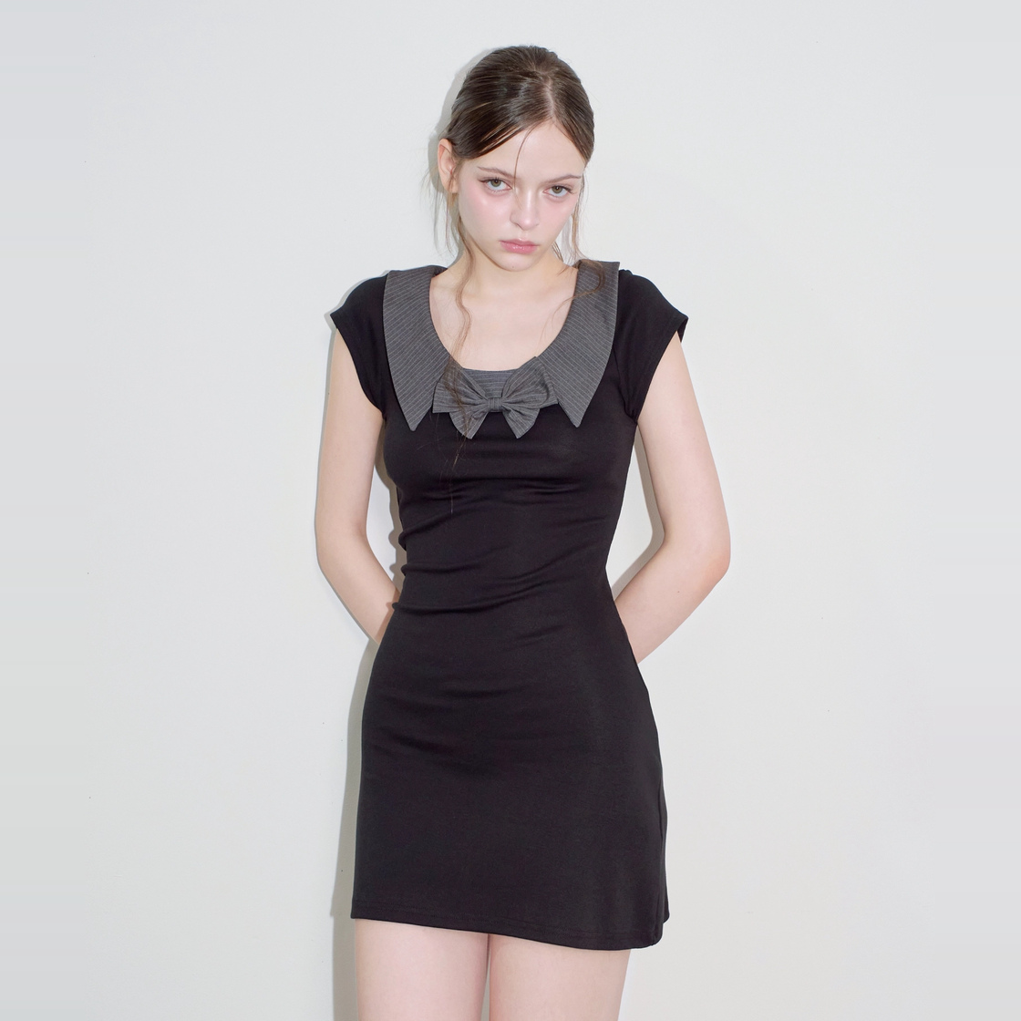 아크메서드 레이어드 카라 리본 미니 드레스 - 블랙(ARCMETHOD Layered Collar Ribbon Mini Dress - Black) - 4