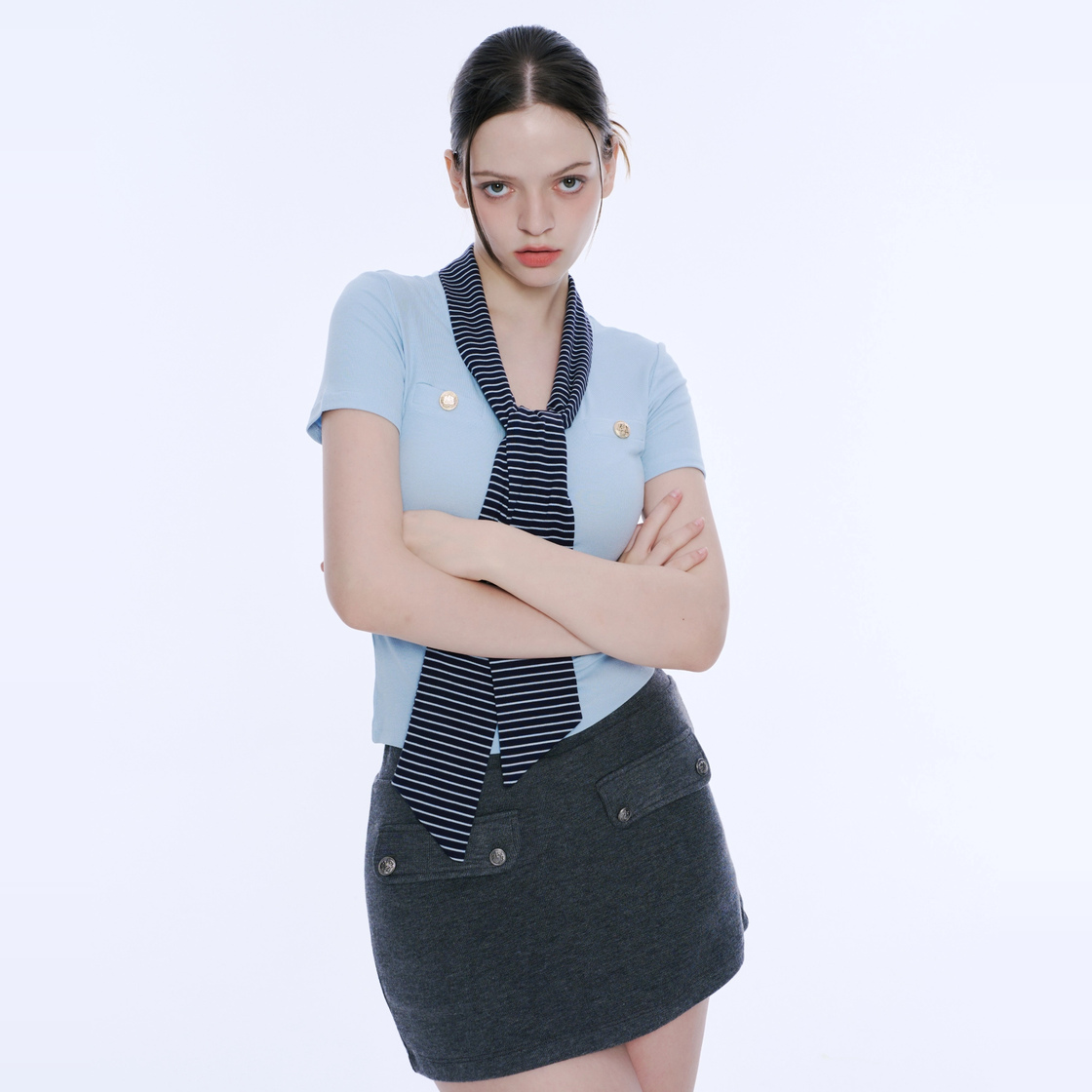 아크메서드 스카프 디테일 버튼 티 - 스카이 블루(ARCMETHOD Scarf Detail Button Tee - Sky Blue) - 6
